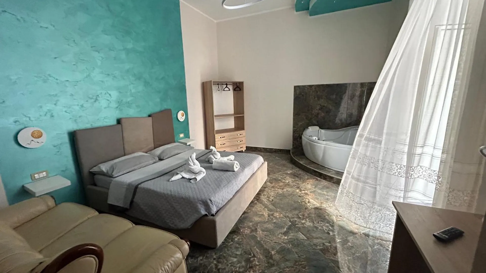 Vincent House Apartment Naples